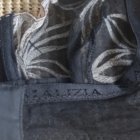 NWT Malizia by La Perla Black and Pink Embroidered Lace Bra size 36C