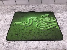 Large Razer Mouse Pad, Green, 10.5" x 8.3"