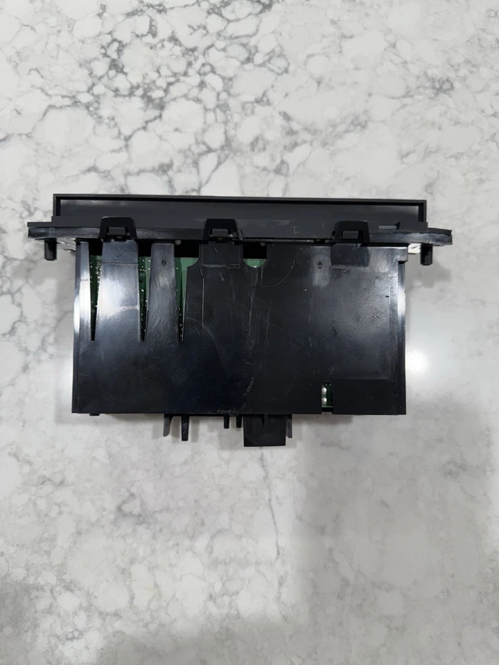 03-04 MARAUDER Tablero de instrumentos Calor AC Clima Unidad de control de temperatura automática Fabricante de equipos originales Foto 3 de 4