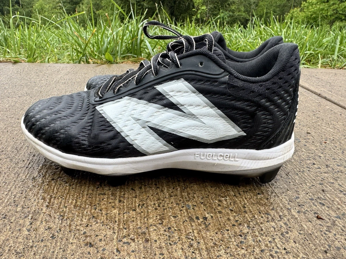 New Balance Black 7 US Baseball & Softball Shoes & Cleats 
