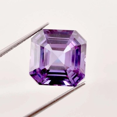 AAA+ Flawless 15 x 15 mm Natural Color Change Alexandrite GIT Certified Gemstone