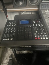 Akai MPC5000 Music Production Center Sampler ...
