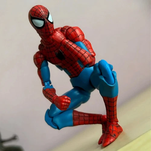 CT MAFEX No.185 Spider-Man Classic Costume Ver. 1/12 Action Figure Toys Gift - Picture 4 of 6