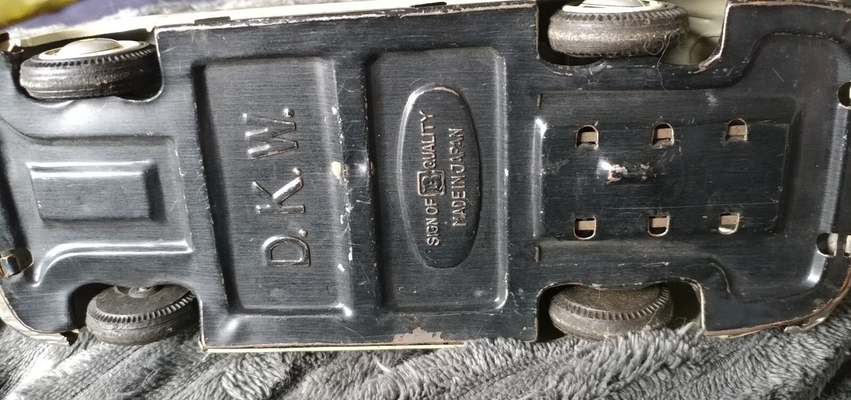 Bandai Japon 1958 DKW – Voiture En Tôle Friction 21 Cm, Gris Et Noir, état D'usage
