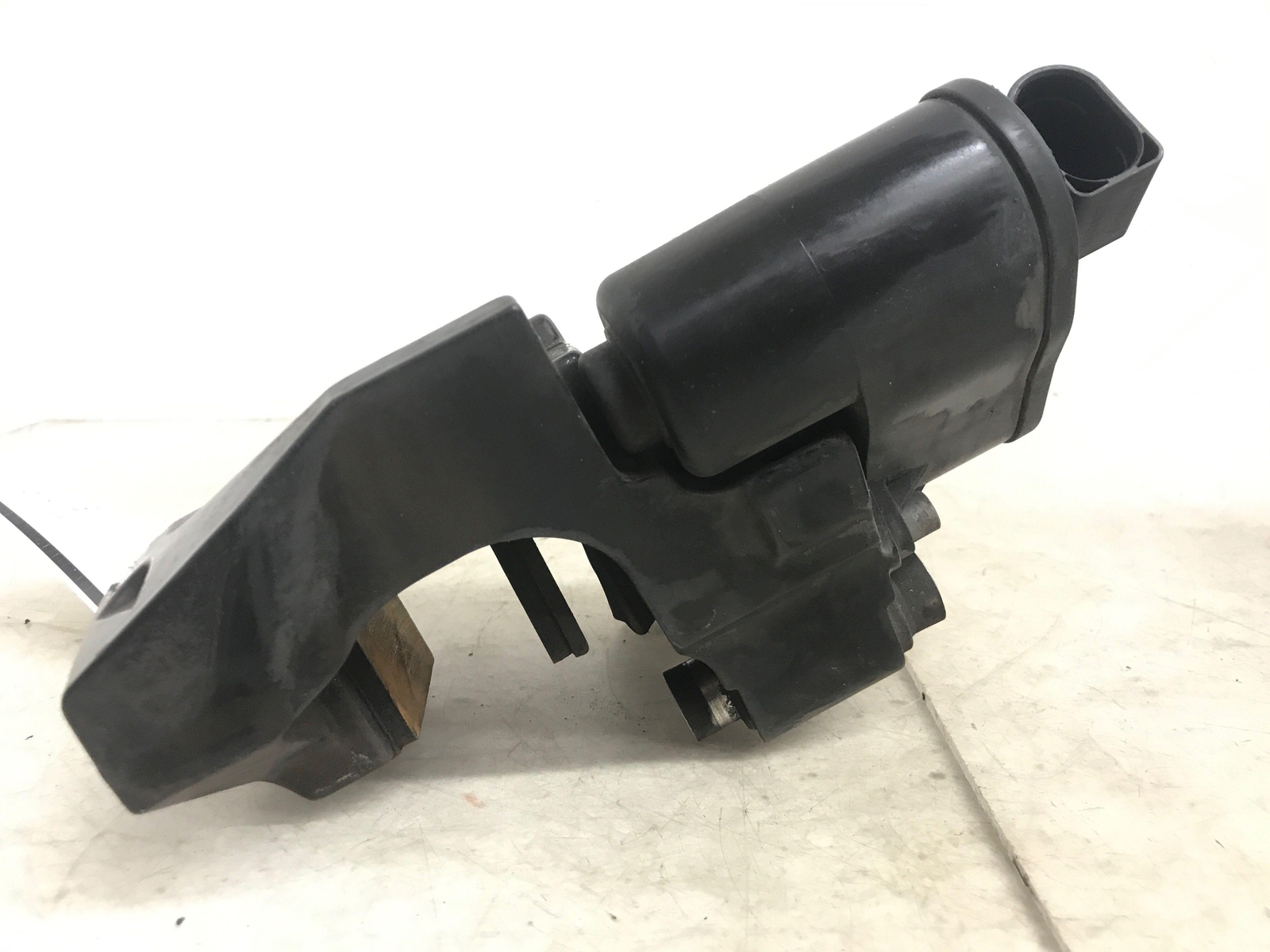 2011 ASTON MARTIN RAPIDE LEFT REAR ELECTRONIC PARKING BRAKE CALIPER BLACK OEM