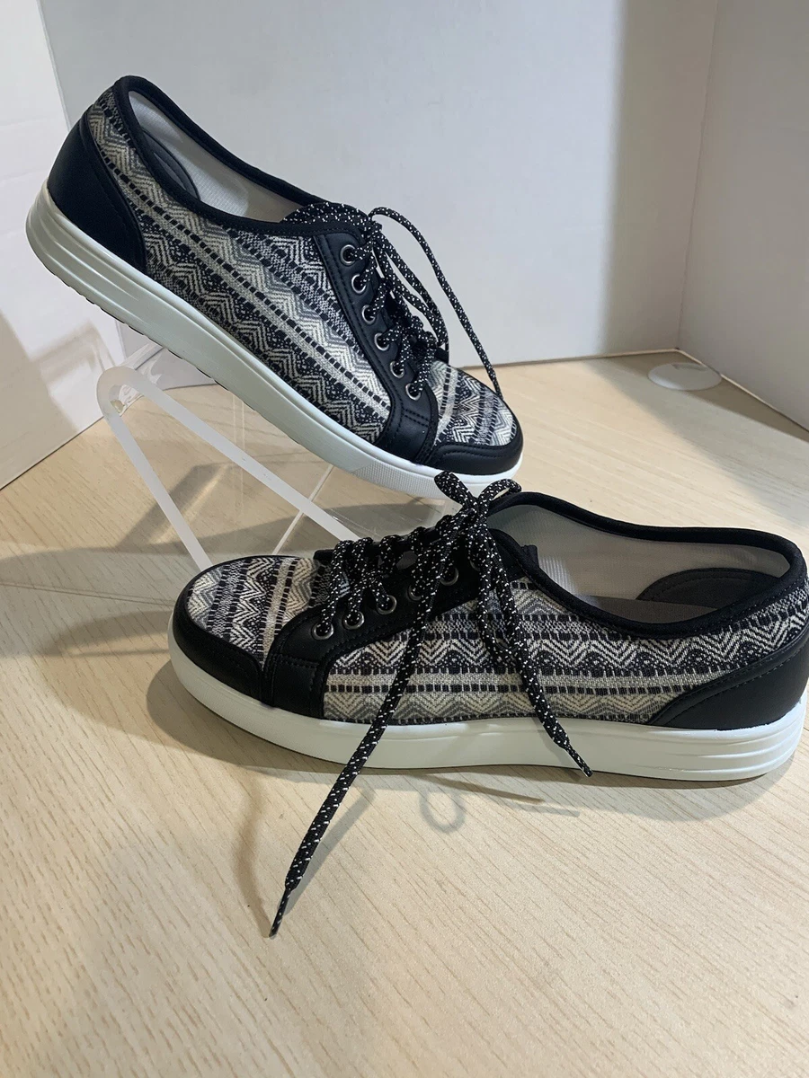 Traq sneakers sale