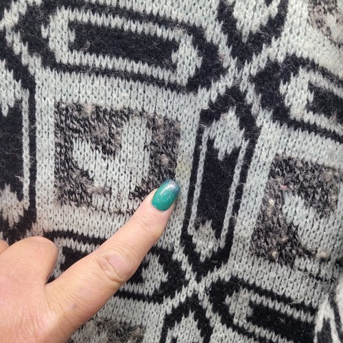 Carriage Court Y2K All Over Animal & Flower Print Women's Sweater Lt. Blue/Black - Picture 4 of 14