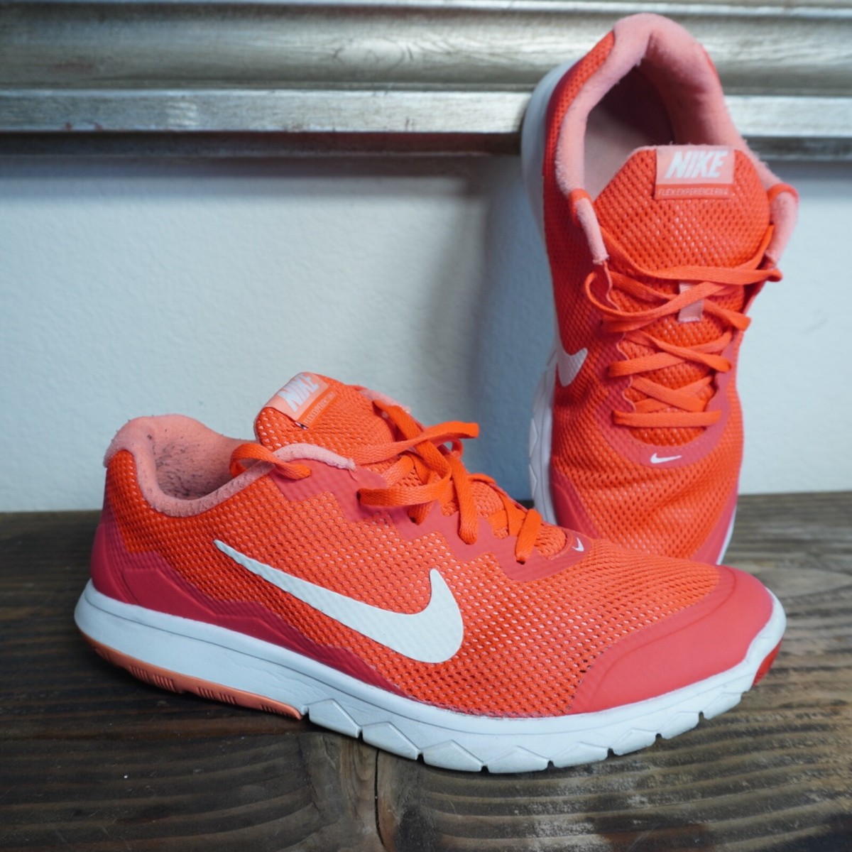 nike flex orange
