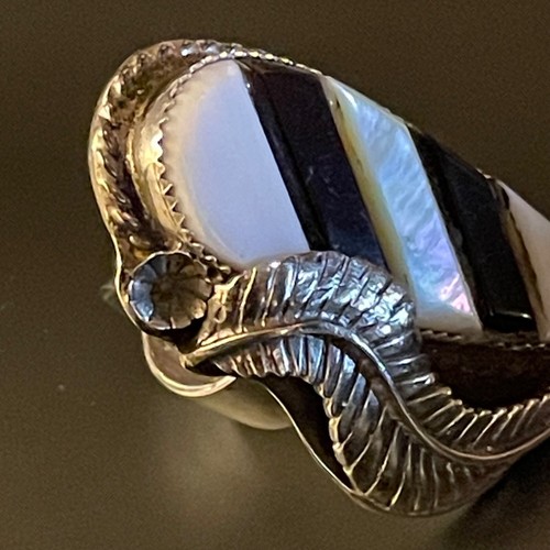 VTG Navajo Inlay Black & White Sz 9 Long Statement Native American Ring Onyx MOP - Picture 12 of 15
