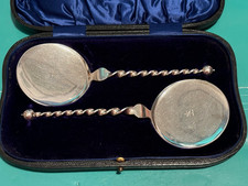 ANTIQUE CASED PAIR STERLING SILVER SERVING SPOONS LONDON 1911 100.4 GRAMS