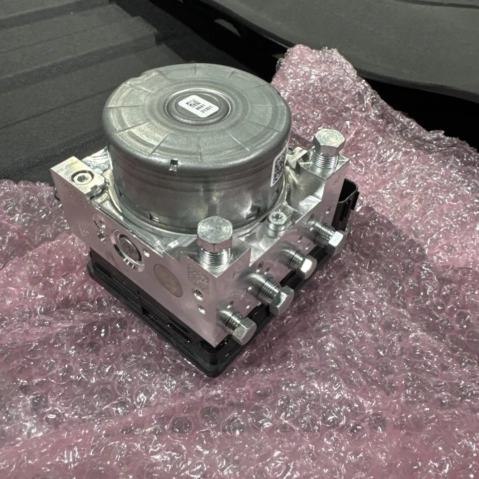 OEM 84342062 OE GMC TERRENO ABS UNIDAD MÓDULO BOMBA FRENO ANTIBLOQUEO 2018 - 2022 Foto 4 de 4