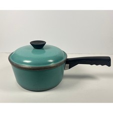 Vintage Club Aluminum Aqua Turquoise Blue Saucepan with lid  2 qt   MCM