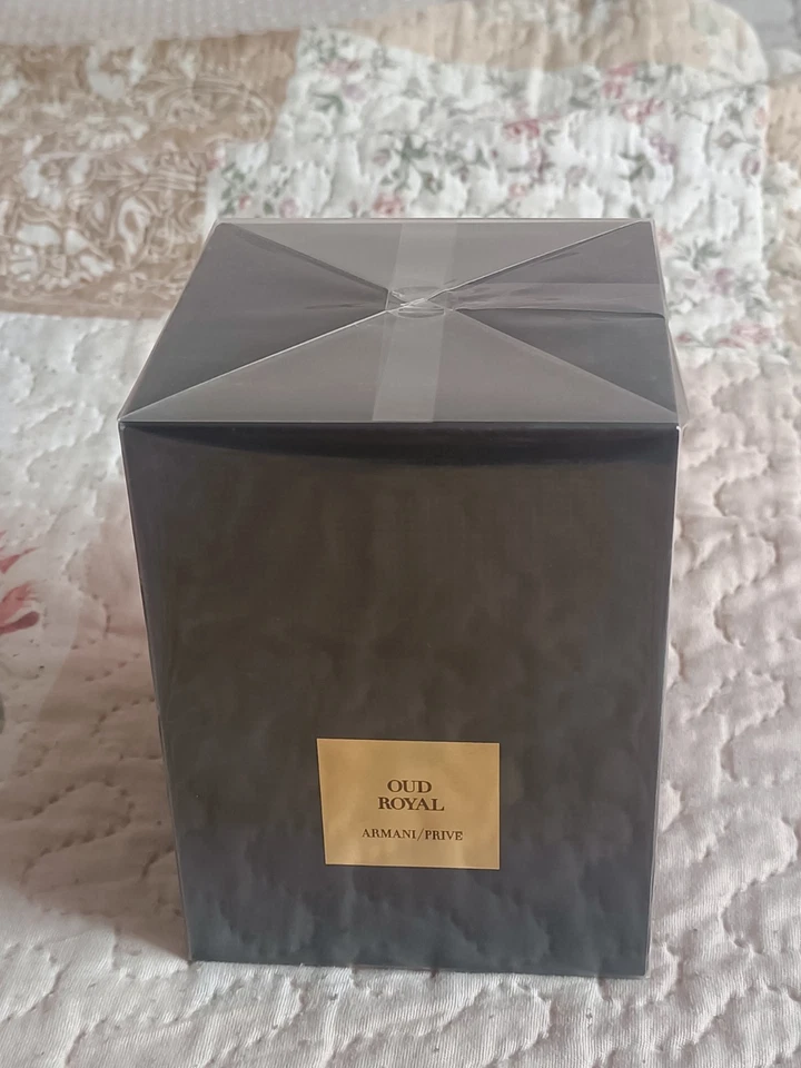 Giorgio Armani Oud Royal Privé