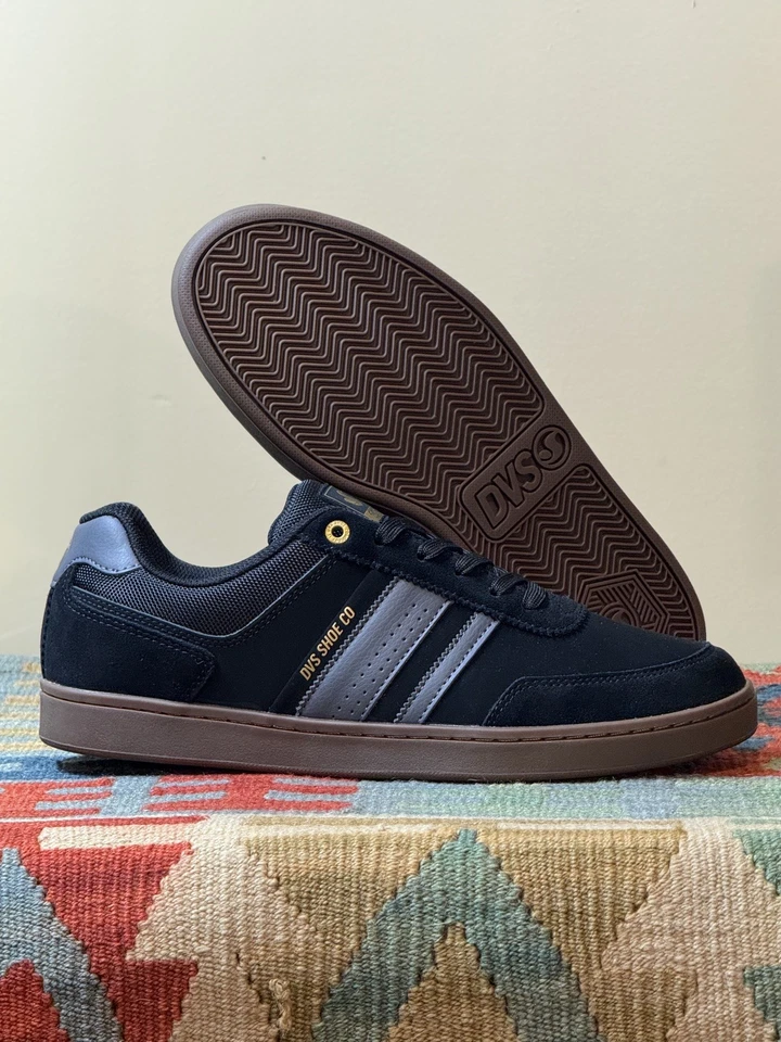 DVS Milan ST Men’s Size 10 Black Gum Skate Shoes Skateboarding - Image 2 of 4