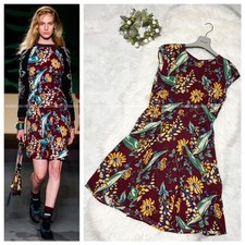 USED AUTHENTIC PRADA FLORAL PRINT SHORT SLEEVE DRESS, SIZE 40S GOOD