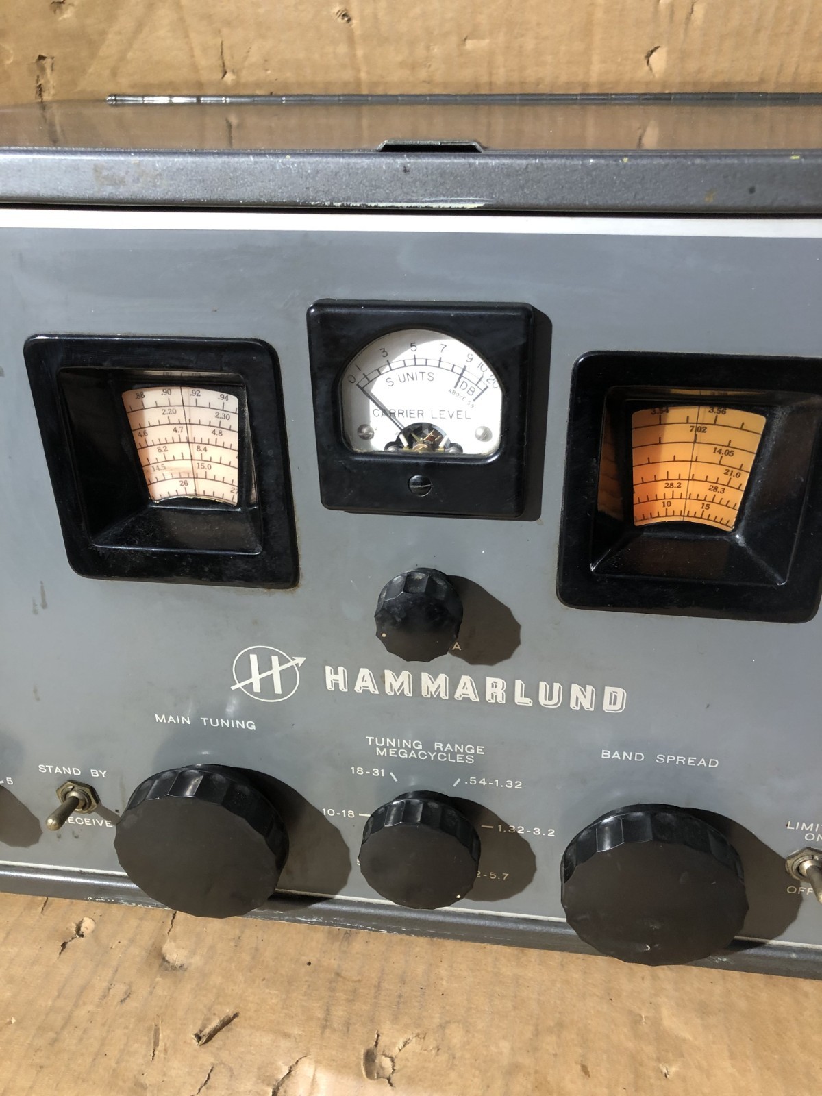 Vintage Hammarlund HQ-140-XA Tube Receiver Ham Radio