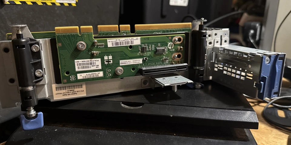 HP 647406-001 PCIe LOWPROFILE RISER BOARD w/PCIe Riser Card - PROLIANT DL380E G8 - Image 2 of 4