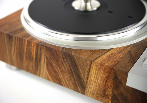 Restaurierter Denon DP-47F Plattenspieler Vollautomat Nussbaum geölt massiv Holz - Picture 14 of 14
