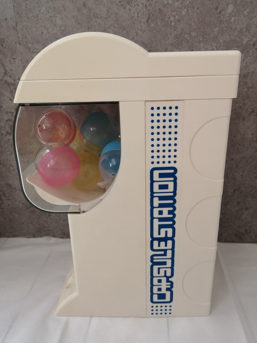 GASHAPONマシーン2/1 Bandai Official Gashapon Machine Modeling 1/2 Reduced Size