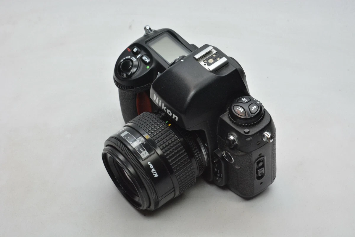 [EXC+++++] Nikon F100 35mm Camera + AF Nikkor 35-70mm f3.3-4.5 Lens JAPAN  #3746