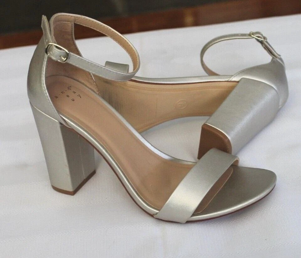 Silver heels target discount