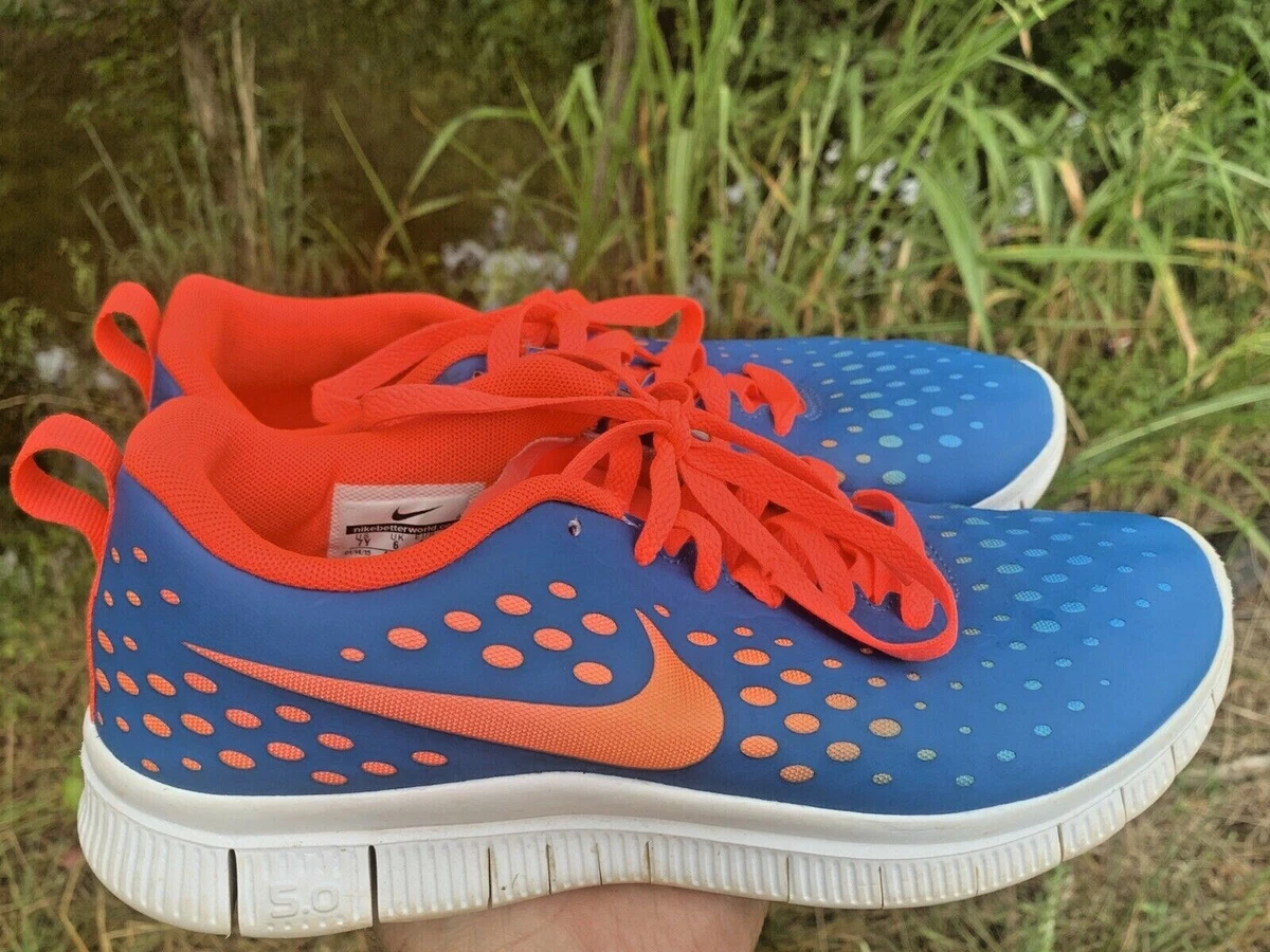 Nike store free neon