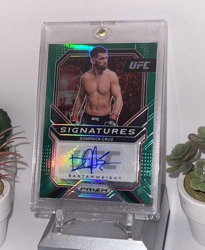 2021 PANINI PRIZM UFC SIGNATURES AUTO DONINICK CRUZ CARD No. SG-DCZ - Picture 1 of 11
