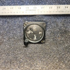 AN 5743-2 | Wakmann | Piper PA-28-140 | 8 Day Aircraft Clock AN 5743-2 | Wakmann | Piper PA-28-140 | 8 Day Aircraft Clock