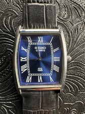 RARE BLUE Vintage Seiko Slim Quartz Men’s  Wrist Watch