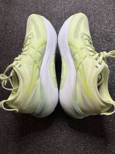 Zapatos para correr Asics Gel Kayano 31 para mujer talla 8 'cool matcha/Light Celadon' - Imagen 3 de 17