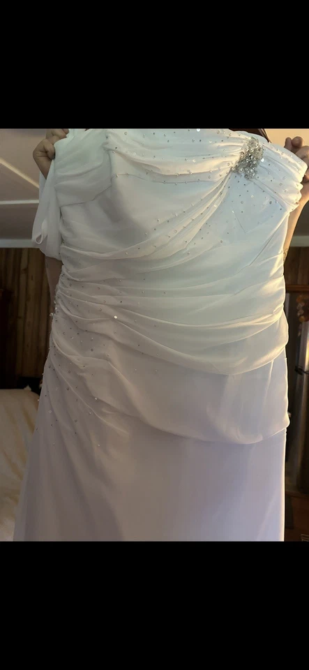 Vestido de novia para mujer Eden Bridals talla 18 blanco marfil #1368 Foto 2 de 4