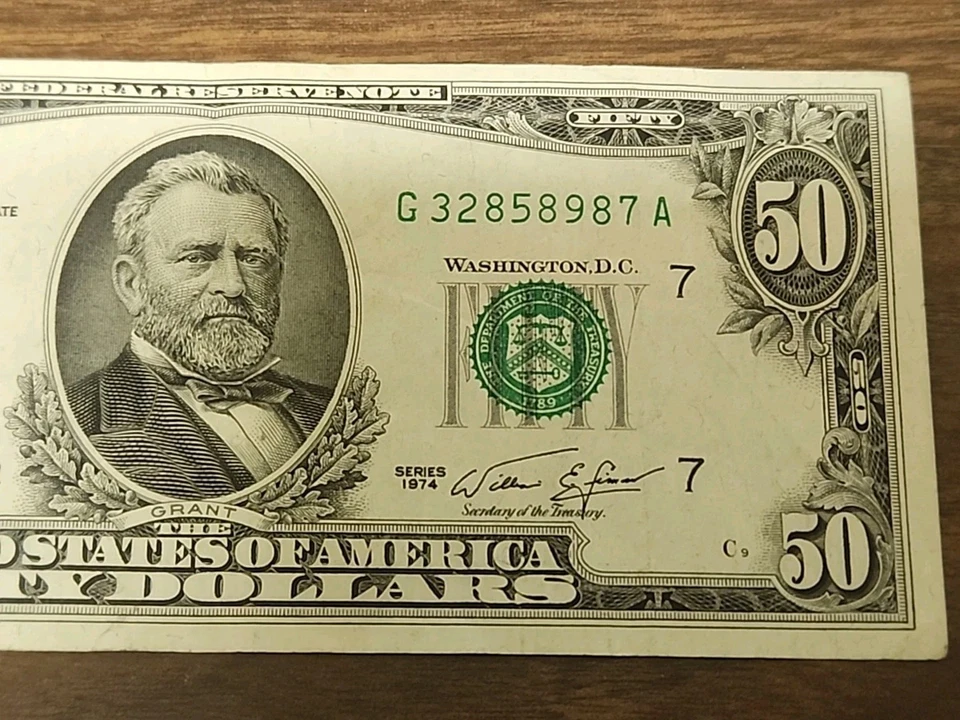 Series 1974 $50 Federal ReserveNote * CHICAGO * G 32858987 A - Image 3 of 4