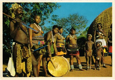 PC ETHNIC NUDES ZULU CHIEF AND MEMBERS OF HIS FAMILY SOUTH AFRICA