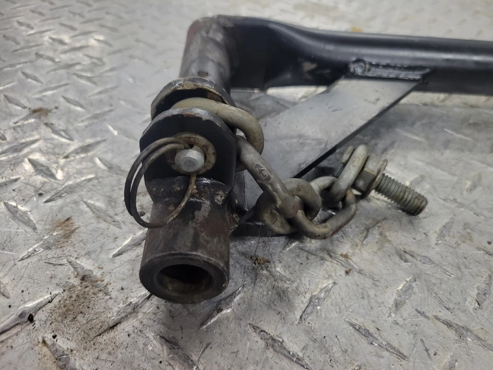 Brazo de control de cubierta lateral derecho John Deere 737 Ztrak Foto 4 de 4