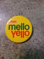 Vintage Original Advertising DRINK MELLO YELLOW 2.25" Button