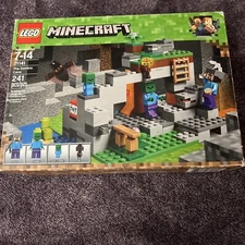 LEGO Minecraft 21141 The Zombie Cave Set - New - Factory Sealed - Retired