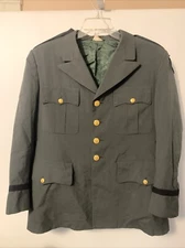US ARMY MILITARY Issued Coat Men's 42S Army Green AG-344 Class 3