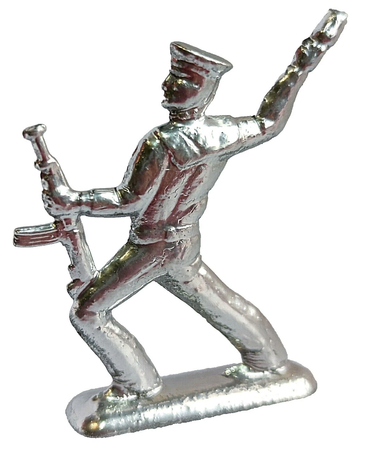 3-4 años de soldados de juguete de hojalata