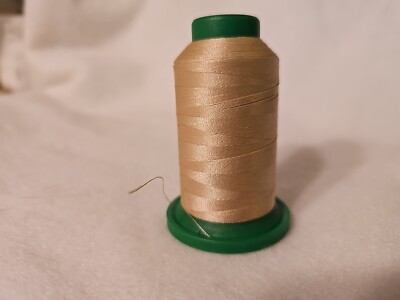 Amann Isacord 40 100% Polyester 1094 Yds Color#1172 Ivory