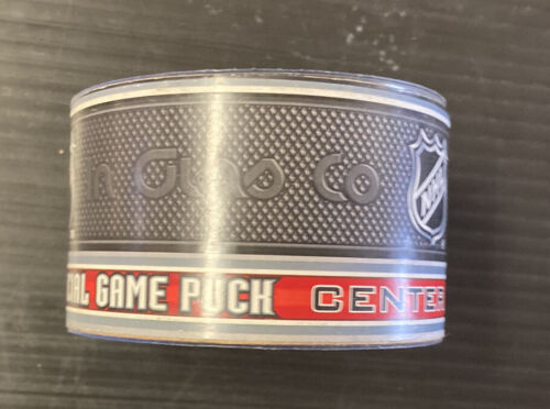 RAY BOURQUE Colorado Avalanche #77 Signed AVs Logo Game Puck Autographed COA - Picture 3 of 3