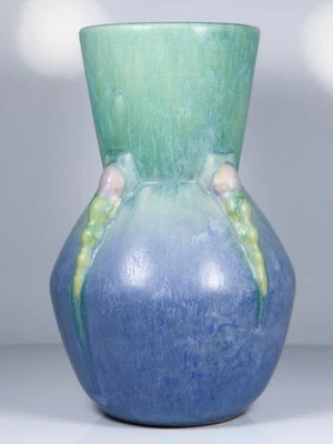 1934 Roseville Pottery Topeo Green Blue Matte 7 1/4" Buttressed Vase #658-7 MINT - Image 1 of 4
