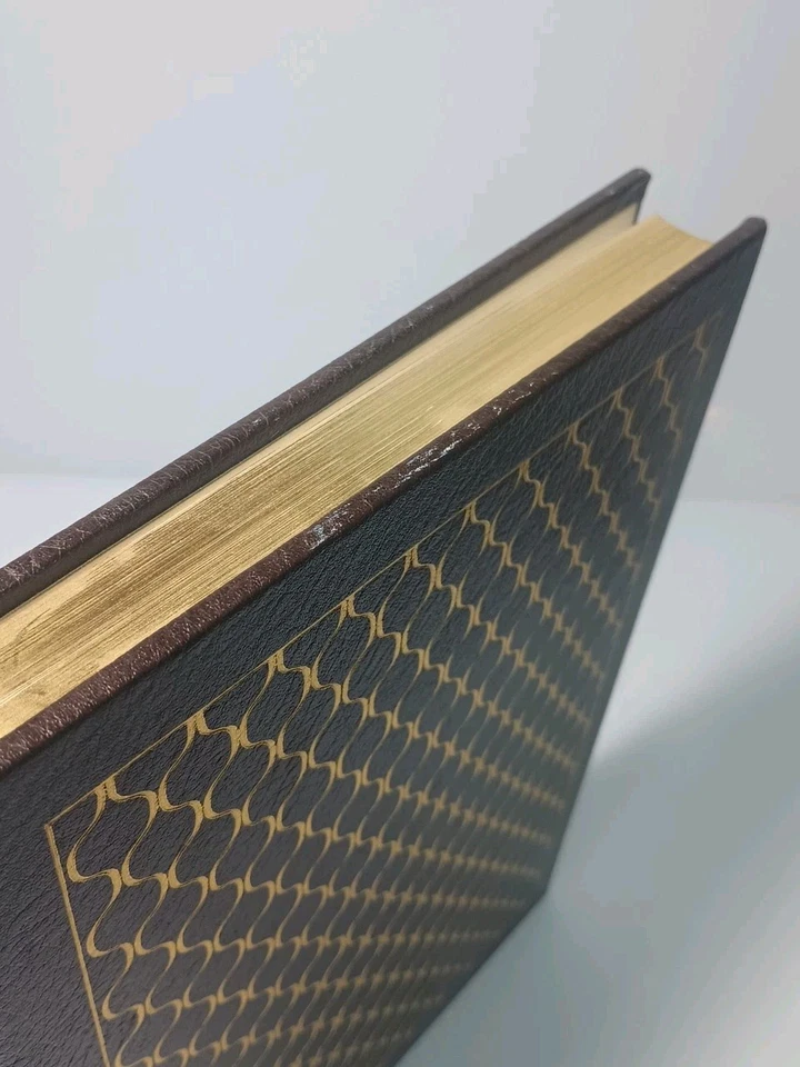 Easton Press OF MICE AND MEN By John Steinbeck 1977 Leather Bound  Foto 4 de 4