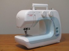 JANOME 2039 ELECTRIC SEWING MACHINE WITH PEDAL, BAG, INSTRUCTIONS