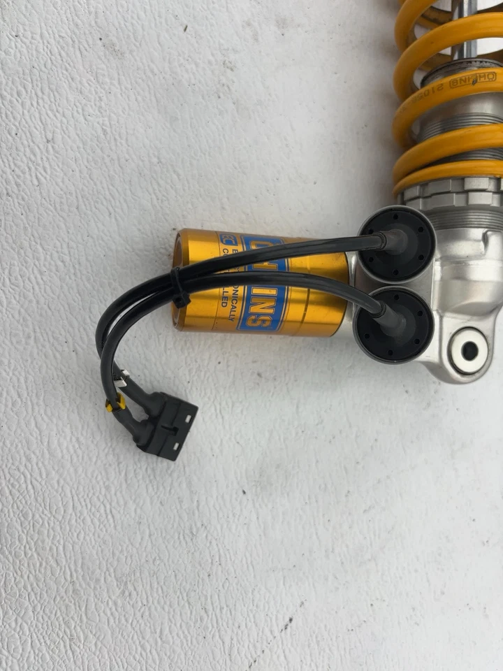 Amortiguador trasero Ducati Panigale V4 2018-2019 OEM 36521684A Foto 3 de 4