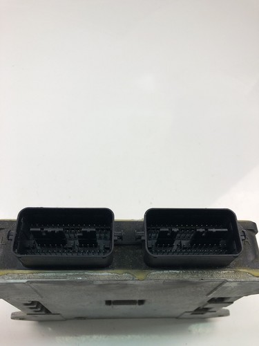 MAZDA 5 CR19 Motorsteuergerät ECU L82318881B 27237755 - Picture 3 of 4