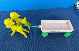 Vintage Hard Plastic Easter Express 2 Lambs Wagon 1950's Rosen Rosbro