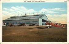 OAKLAND CALIFORNIA CA Airport Small Airplanes Vintage Postcard
