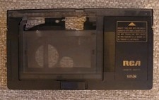 RCA VCA 115A VHS-C SVHS Cassette Tape Adapter Requires Batteries