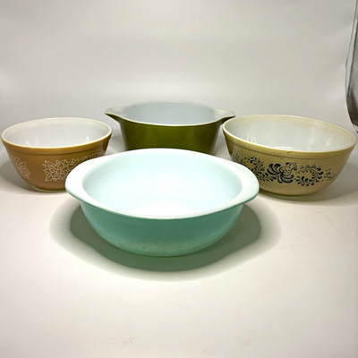 Pyrex Vintage 4pc Bundle