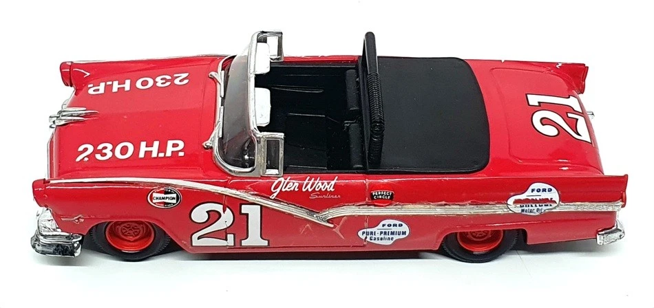 Quartzo 1/43 Scale 1008 - 1956 Ford Fairlane Stock Car #21 G. Wood - Red - Image 4 of 4
